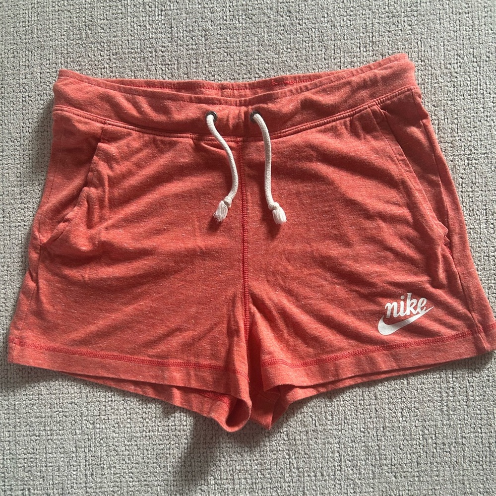 Nike Women's Athletic Drawstring Coral Shorts Sz.M NWOT😀